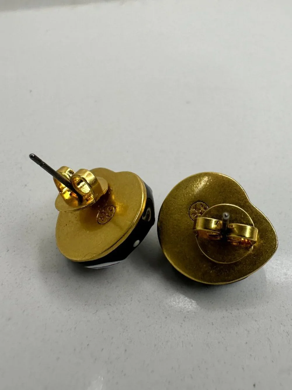 Tory Burch Black Printed Shell Stud Earrings